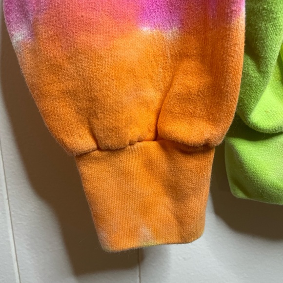 The Chainsmokers 2019 World War Joy Blue Tie Dye Concert Hoodie Size Small - Picture 6 of 12